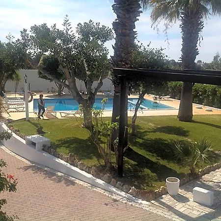 Hotel Monte Dos Avos Village - Pet Friendly 2*